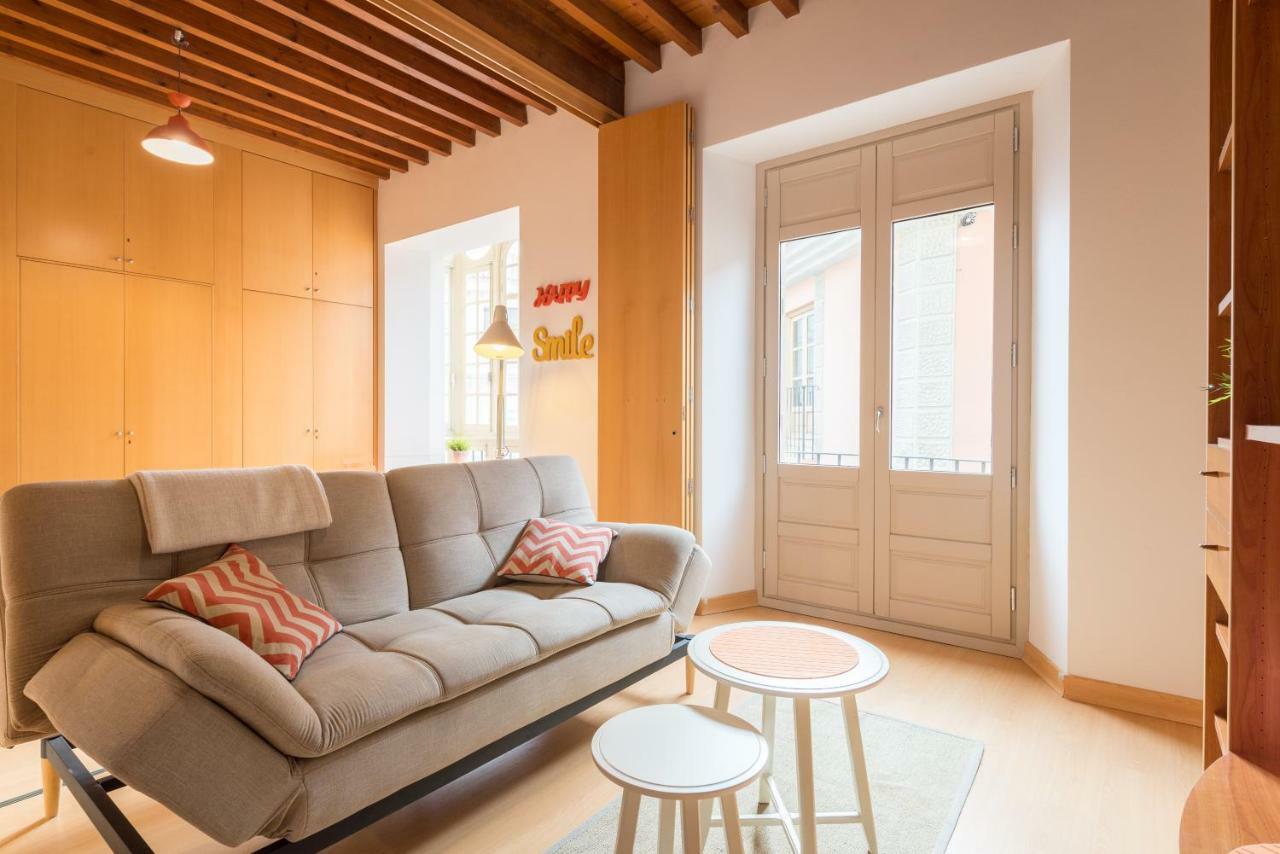 A Dos Pasos De Todo Apartment Malaga Exterior photo
